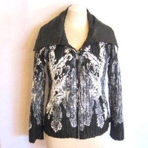 Elena Wang Reversible Travel Jacket